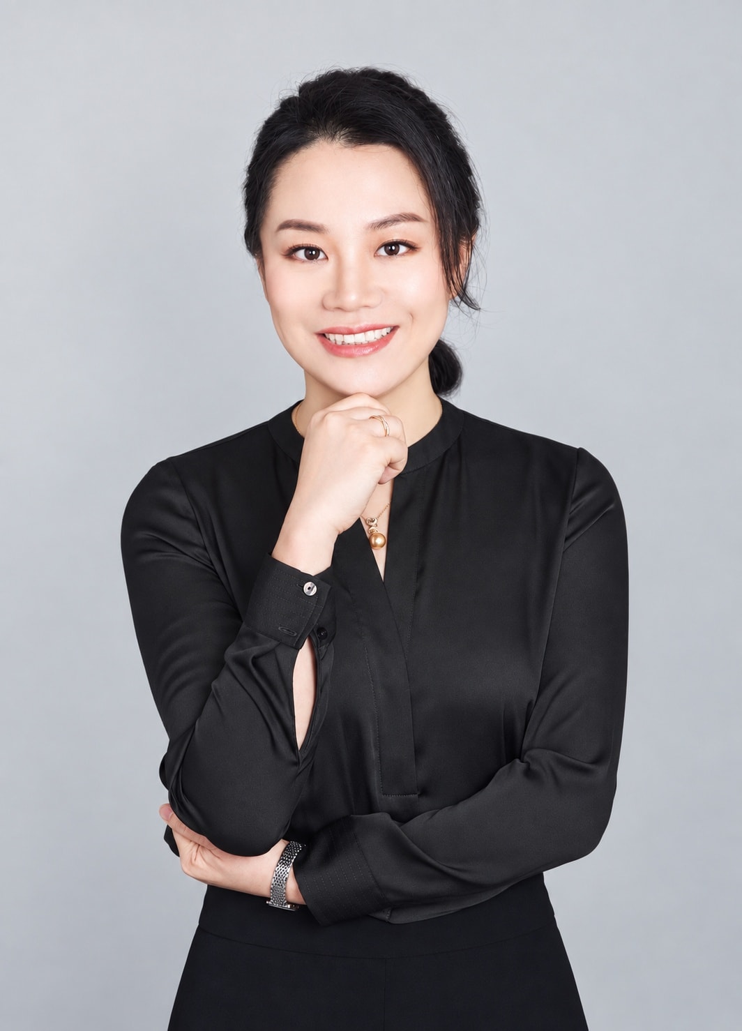 Mia Feng — Senior Finance Broker, New & Home Sydney